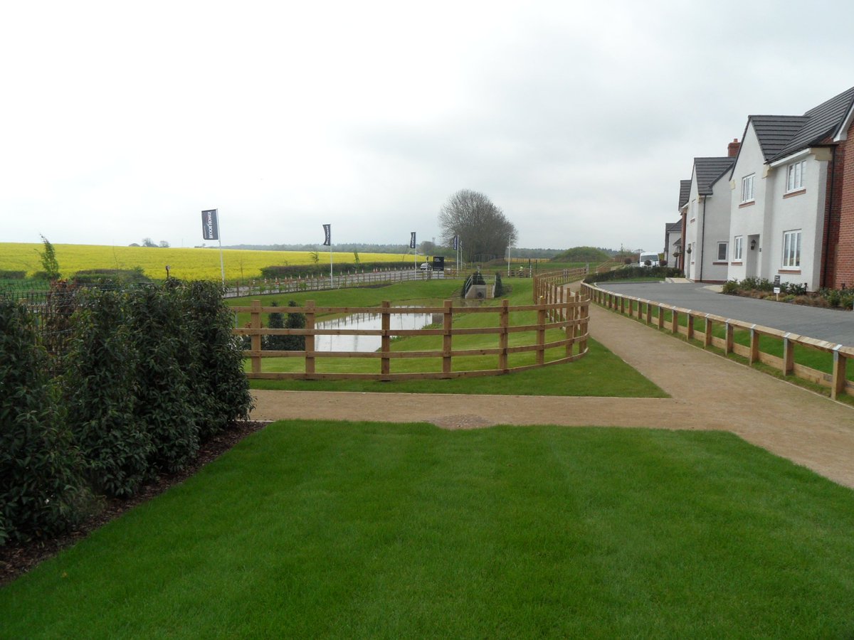 PlatformNewHome tweet picture