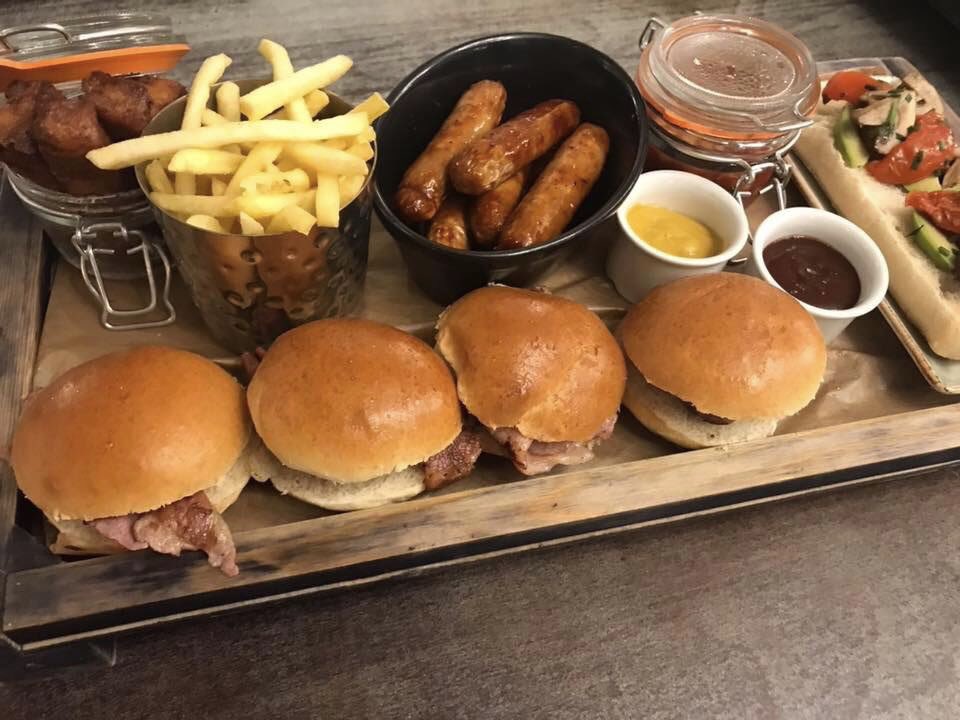 slugcornerhouse's tweet photo. Check out our amazing new #BreakfastSharer. 😱
Coming this Wednesday. 😍🤩
#SLNEWMENU https://t.co/lCzEJlSV2w