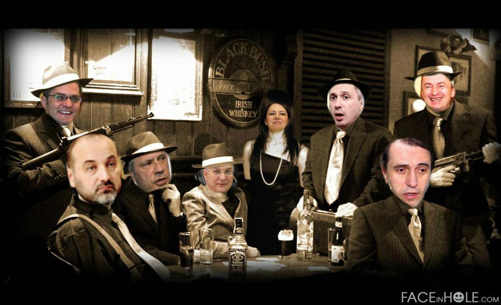 DugosevicVeljko's tweet photo. Tajni sastanak #jeremic #jankovic #tadic #sutanovac #obradovic #radulovic i #pajtic..
Tema: kako preuzeti vlast i opljackati srbiju.. https://t.co/SIaPsBwDwZ