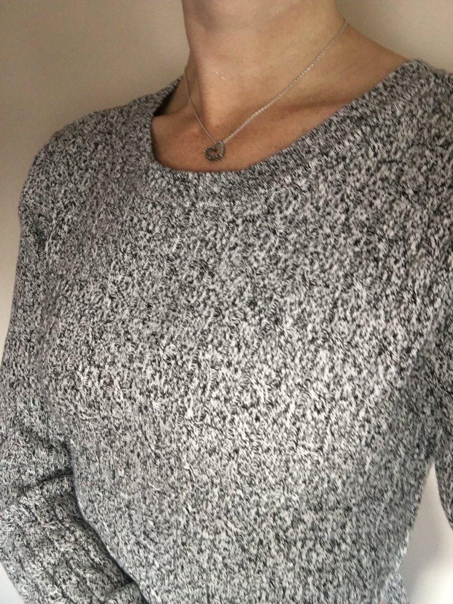 Jessica__Lucci's tweet photo. New sweater; thank you peeps for keeping me warm! #blessed #luckylady #NewEngland #Bostoninthefall https://t.co/m7y1DYBzME