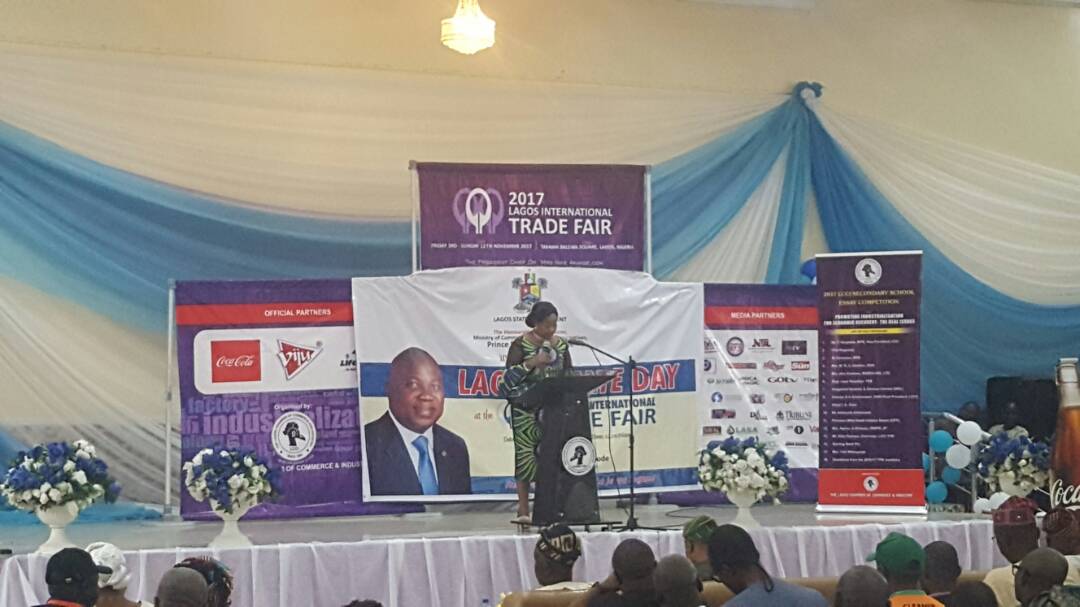 LCCI_LITF's tweet photo. Dr Mrs Nike Akande, President @LagosChamber gives her address at the #ClosingCeremony of #LagosIntLTradeFair #LITF2017 https://t.co/aOEsRFjLGv