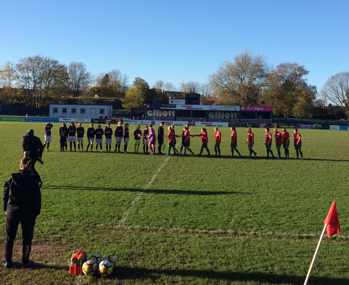 What better way to spend the last day of #GirlsFootballWeek than watching @CovUnitedLFC play @westhamladies ? #WeCanPlay #ThisGirlCan #ReshapingSport #JoinOurSquad <a href="/warwicksport/">Warwick Sport</a> <a href="/BUCSsport/">BUCS</a>