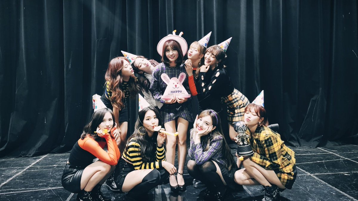 JYPETVVICE's tweet photo. #Likey1stWin 👉 #Likey2ndWin 👉 #Likey3rdWin 👉 #Likey4thWin https://t.co/HBz7lBgLOZ