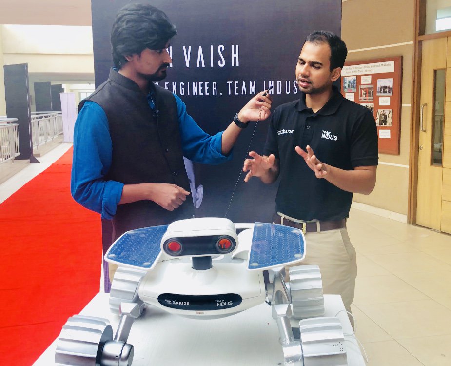 iammunzirr's tweet photo. India's first private mission to the moon. This is a rover Code-named ECA (Ek chhoti si Asha). @TeamIndus will launch its spacecraft aboard the Polar Satellite Launch Vehicle (PSLV), from the Satish Dhawan Space Centre in Sriharikota in late 2017. https://t.co/grgB8mjz04