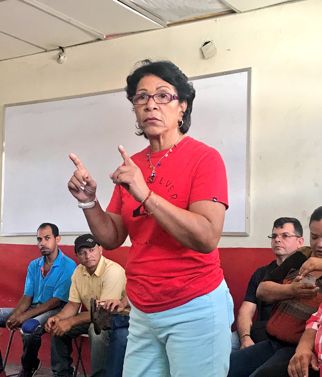 En reunión con trabajadores del IAMA en revisión y reestructuración del sistema de recolección de desechos del Municipio Sucre

#DignificacionDelTrabajador
#EnSucreGanaMiriamPardo

<a href="/RMarcoTorres/">Rodolfo Marco Torres</a> <a href="/CarylBertho/">Caryl Bertho</a> <a href="/CiudadMCY/">Ciudad MCY</a> <a href="/GobiernoAragua/">Gobierno de Aragua</a>