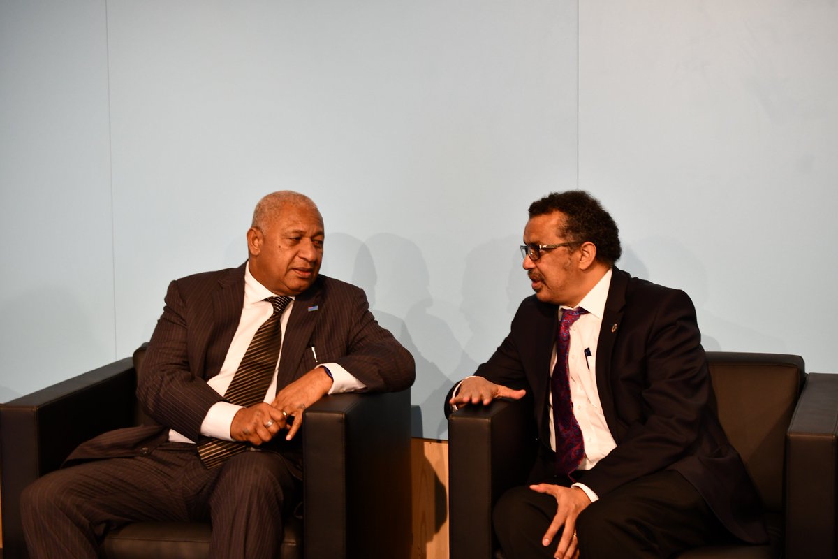 DrMariaNeira's tweet photo. We agree with the rule set by @Schwarzenegger today: 'No one is allowed to talk about #ClimateChange without talking about health!'
Thank you @FijiPM for hosting such an important event today @COP23! https://t.co/JbBFB1Z3eF