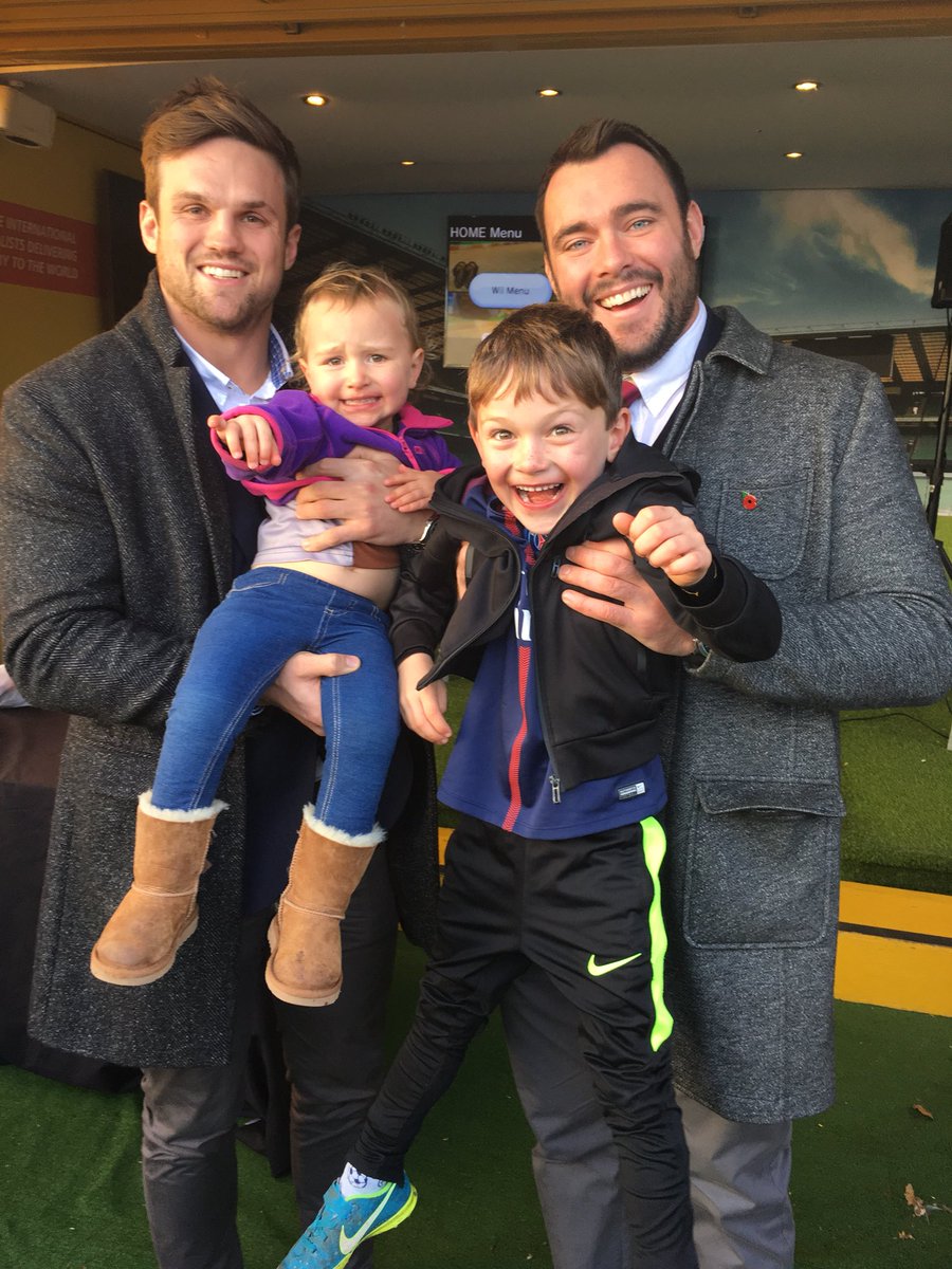 nrs730's tweet photo. Please save me from @jackclifford93 !!! @Harlequins @William_Collier #Quins @JulieSyers https://t.co/BxiboSzNRa