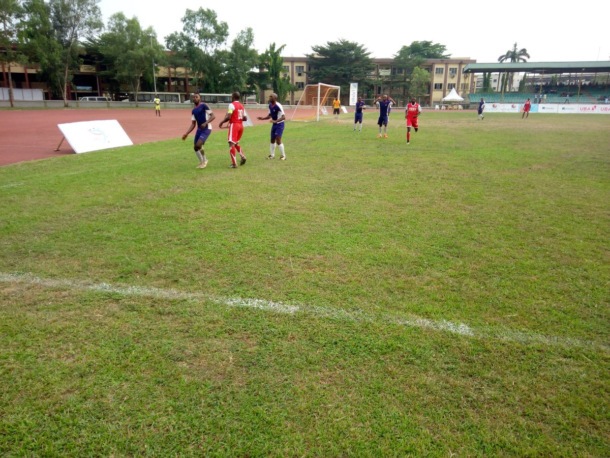 MediaVisionLtd's tweet photo. End of 90 minutes: @UBAGroup 1-1 @fcmb...we go straight into penalties. #2017NBG #MVL https://t.co/aHv8r4oEaU