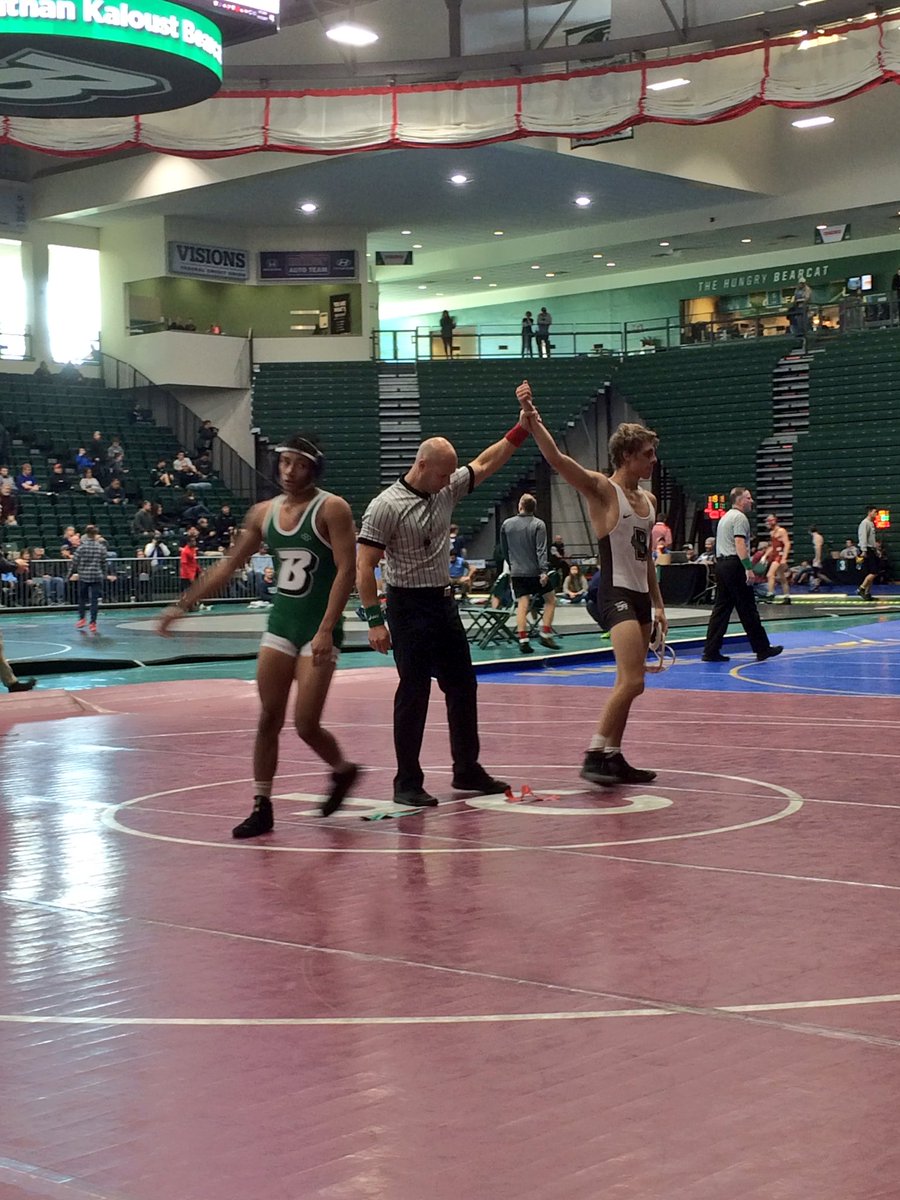 BrownU_Wrestle's tweet photo. Freshman Hunter Kosco wins his first 🤼♂️ match of the day for the 🐻's...check back for updates throughout the day at the #BearCatOpen!! #Rhode2CLE https://t.co/q5cGsxxnp7
