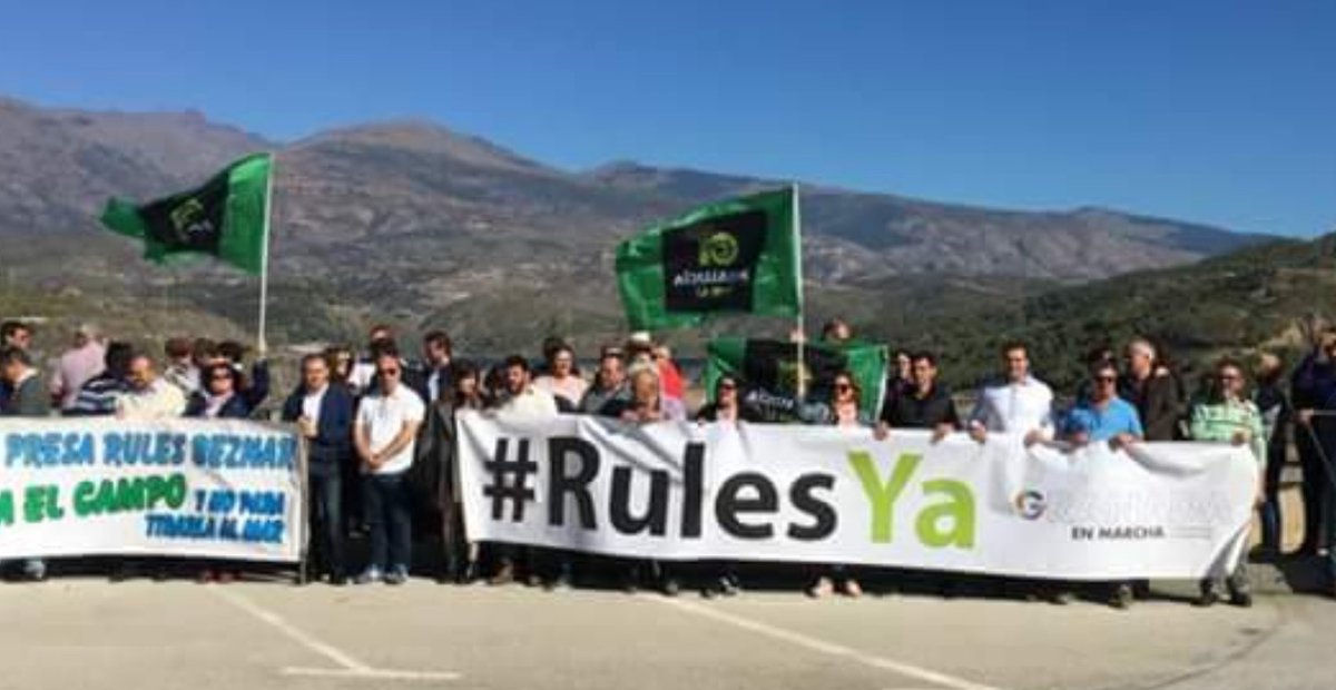 AxSI_Comunica's tweet photo. Un grano no hace granero, pero ayuda, compañero... @AndaluciaxSi con #Granada #RulesYa @GranadaEnMarcha @IndeGranada @EP_Granada @viva_granada @granadadigital @OndaluzGranada @NoticiasGr @ideal_granada @Motril__Digital @tropicaleurope @Infocostat https://t.co/vlRRXpo2wS