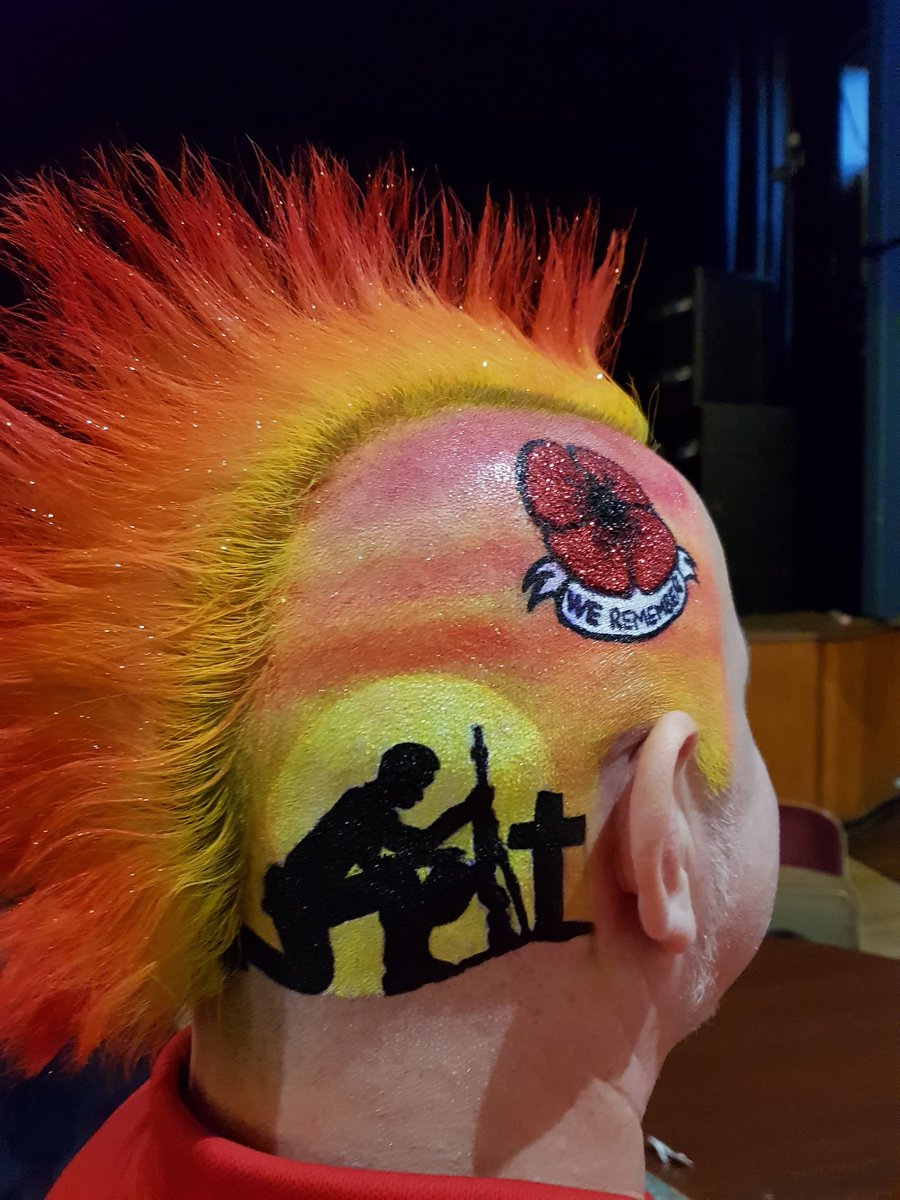 chuck180darts's tweet photo. Awesome work by Jo. Respect Peter Wright awesome. https://t.co/17TWPxN2Uz
