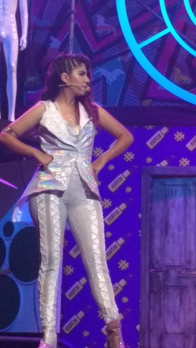 PolinesiosEnArg's tweet photo. Fue un show súper emocionante para mí, tenerlos tan cerca y vivir esa experiencia fue hermoso. Gracias por todo lo que hacen y todo el amor que nos transmiten, los amo muchísimo 💘🤗. https://t.co/dttTXEHvfY