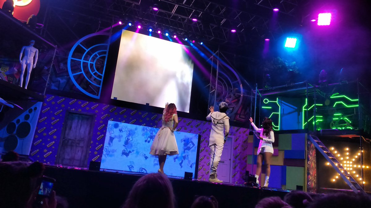 PolinesiosEnArg's tweet photo. Fue un show súper emocionante para mí, tenerlos tan cerca y vivir esa experiencia fue hermoso. Gracias por todo lo que hacen y todo el amor que nos transmiten, los amo muchísimo 💘🤗. https://t.co/dttTXEHvfY