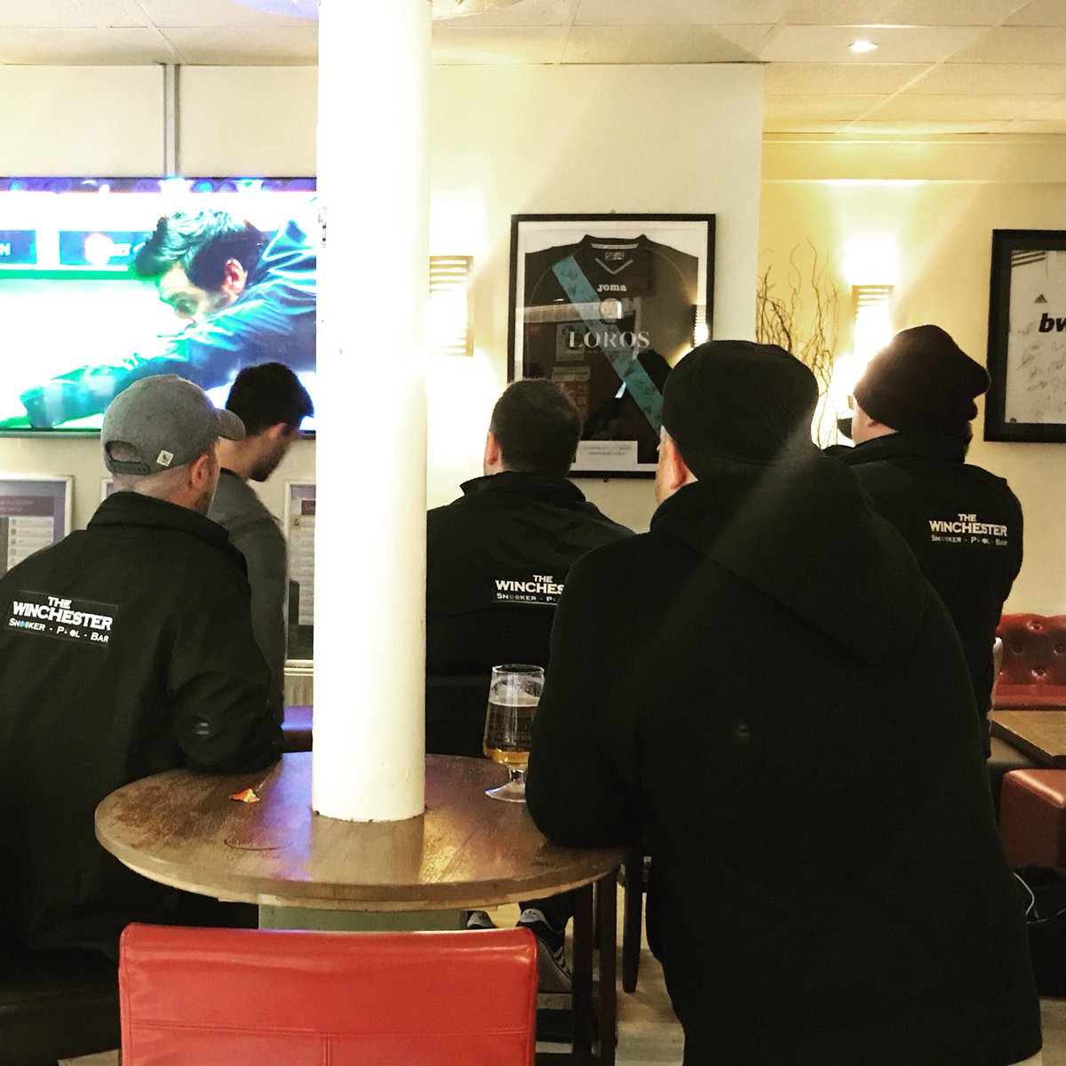 TheWinchesterSC's tweet photo. Football Sunday. Our sponsored football team Winchester Phoenix are having few drinks and some food after their home game.
.
#football #local #wigston #oadby #footballteam #leicestershire #sponsorship #sundayfootball https://t.co/EGjLmRzfuZ
