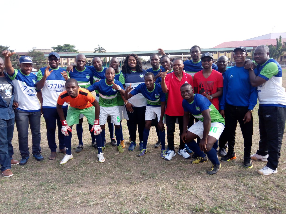 MediaVisionLtd's tweet photo. @fidelitybankplc vs @FirstBankngr in the final of Nigeria Bankers Games season 17. #2017NBG #MVL https://t.co/2vi2d1piAb