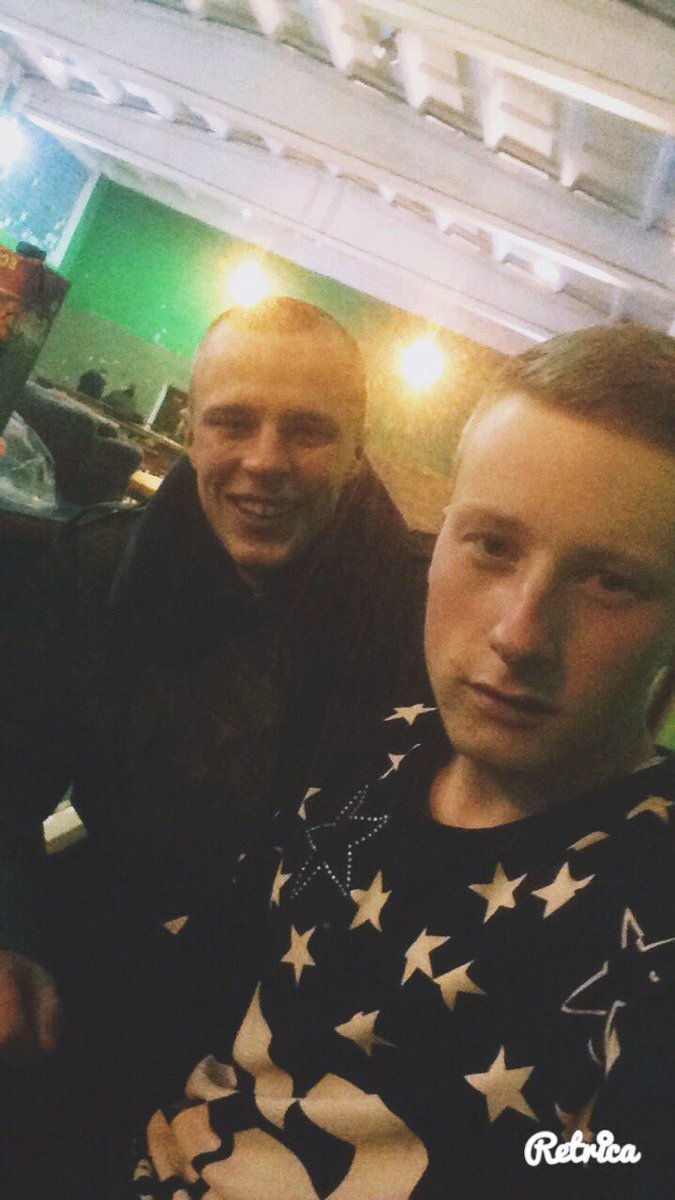 makssiniagin's tweet photo. Встреча с братишкой,сюрприз удался,очень рад что встретились. https://t.co/qUapsy0N9M