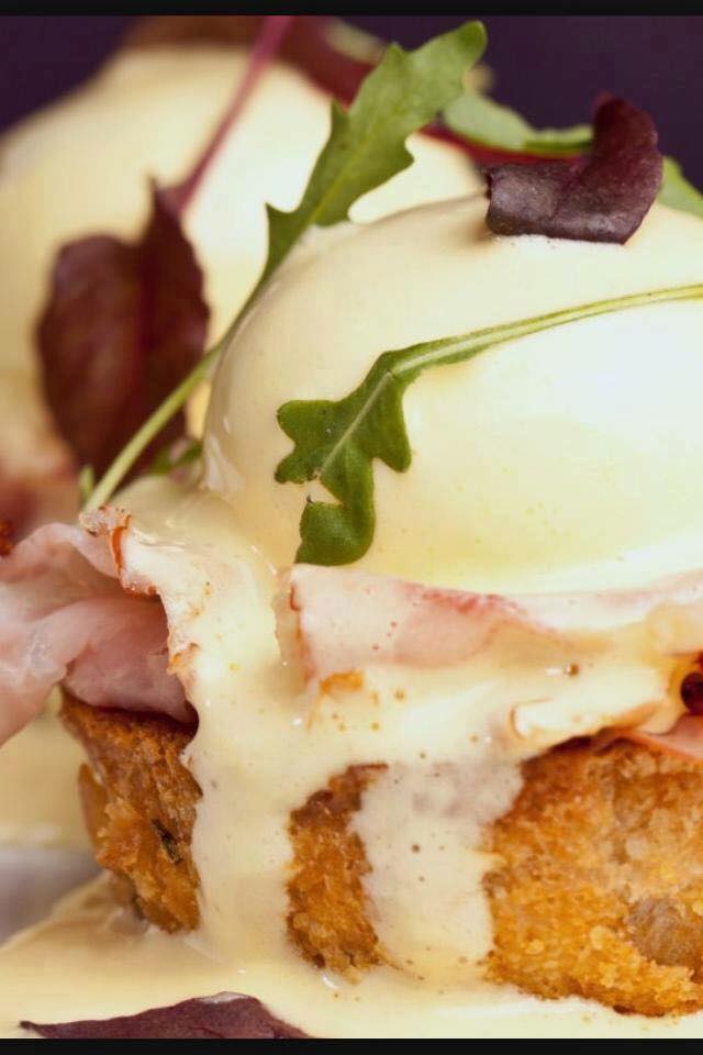 Sunday Brunch begins at 11am at <a href="/TBLrestaurant/">TBLrestaurant</a> and continues until 3pm.
Bring the family and enjoy your #Sunday with us!