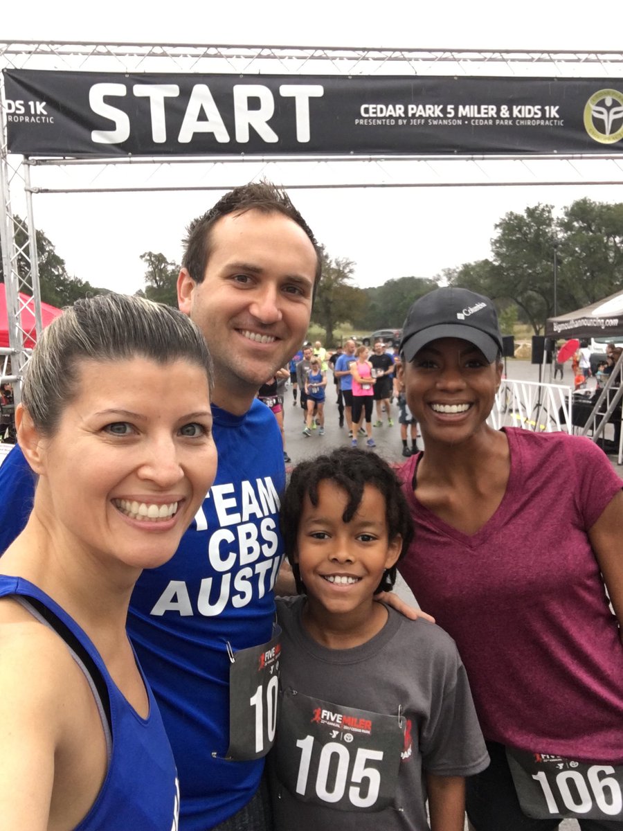 ChikageWindler's tweet photo. Team @cbsaustin at @YMCAGWCTX #CedarPark #FiveMiler! @JBontkeCBS @ravenambers https://t.co/ZK4VS6dhkV