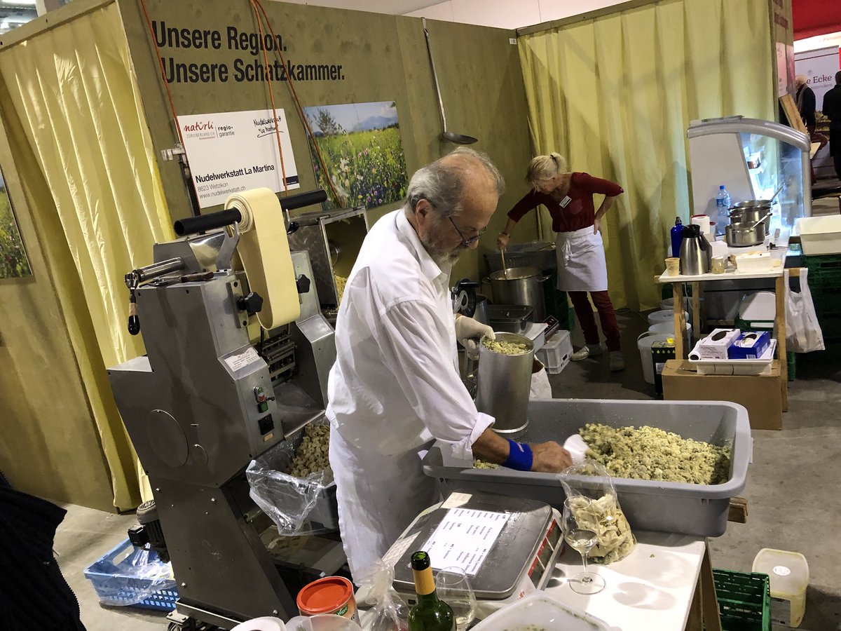 hoomygumb's tweet photo. Tortellini anyone? #slowfoodmarket https://t.co/DuwRh9mzTT