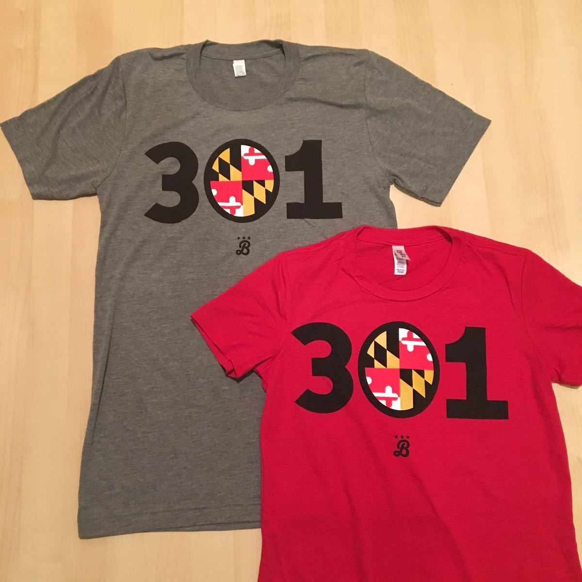 BailiwickCrewDC's tweet photo. Introducing #301MD, the newest design from the #bailiwickcrew. This is our first foray into a Maryland design, and we're debuting it here at @FentonStMarket ! Limited quantities available! 🦀 
#dedicatedtodc #madeindc #madeinthedmv #maryland #mdstyle #mdsfinest #dcsfinest #301 https://t.co/pzEgiGCyQu