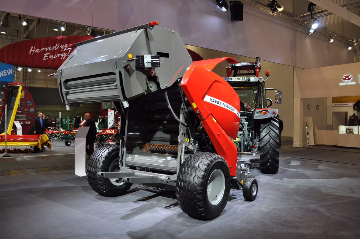 As #MasseyFerguson new product offensive gathers pace, every single machine on the stand at <a href="/AGRITECHNICA/">AGRITECHNICA</a> is brand-new this year. Learn more (via #AGCOBlog): blog.agcocorp.com/2017/11/everyt…