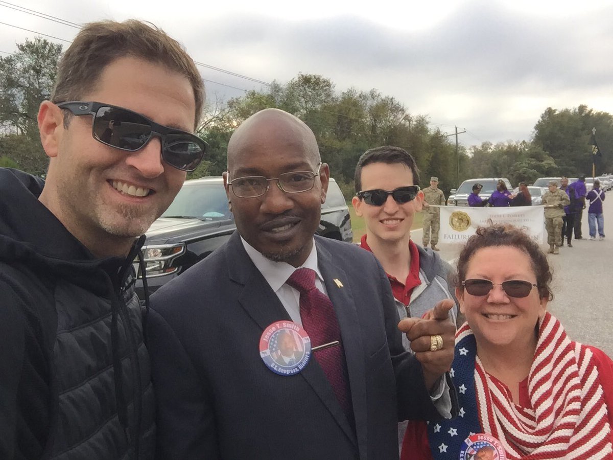 Jesse_TSmith's tweet photo. It felt great walking and talking with veterans, and citizens who came out to support the men & women who fought for this great nation. Contrary to popular belief, love for country is determined by the support for veterans. #alpolitics #Smith4Congress #VeteransDay2017 https://t.co/i6DckbiJUR