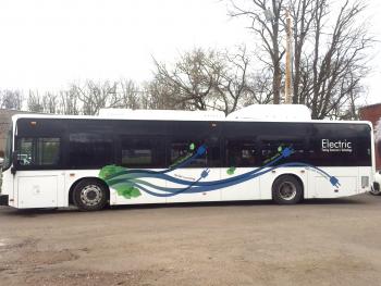 NetZeroVt's tweet image. Kudos to all for focus on positive solutions &amp;gt; T4VT aims to increase transportation affordability, access, sustainability  hubs.ly/H098zq80 by @vermontbiz