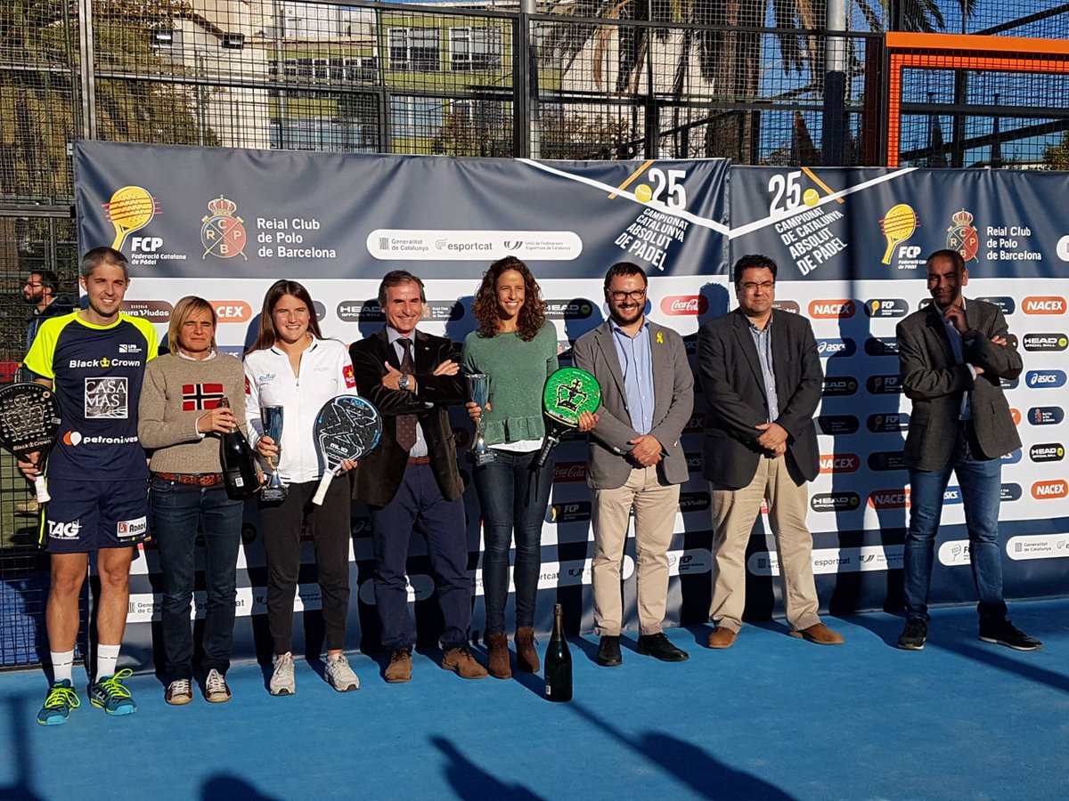 martamarreromar's tweet photo. Campeonas de Cataluña Absoluta! 6/2 2/0 arriba y abandonó Gemma x lesión,esperemos se recupere pronto! Thanks @asanchezfallada y enhorabuena @FCatalanaPadel x el éxito del torneo!👏 https://t.co/qBTnDWhmjK