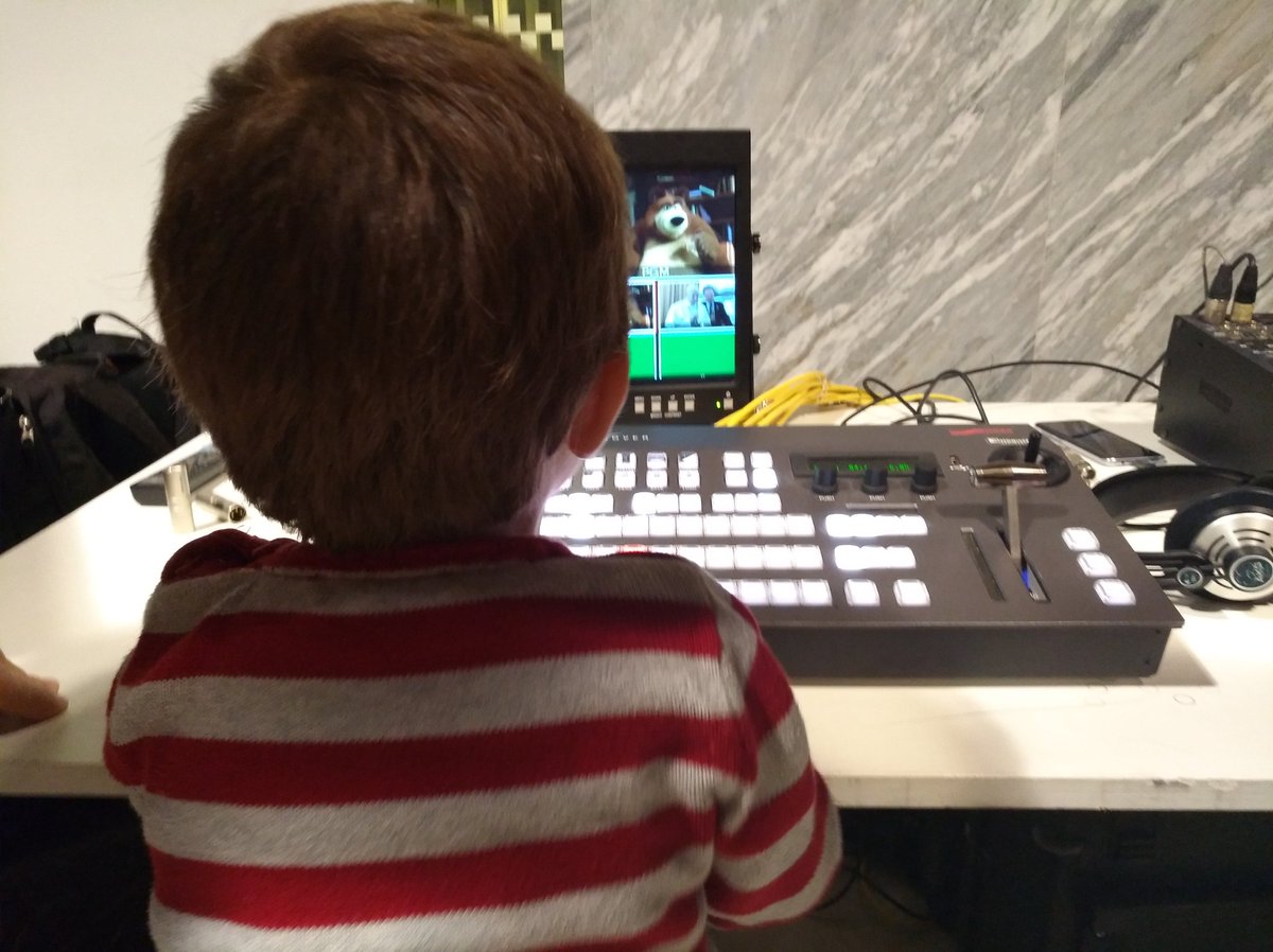 Romaeuropa's tweet photo. A #REfKIDS c'è anche la RAI con #PorteAperte https://t.co/9Xr2o6Uj0n