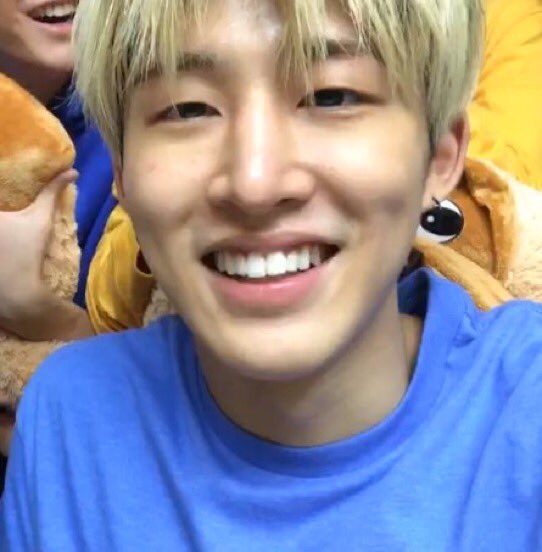 hanbinlqs's tweet photo. #HANBIN ♡ #김한빈 https://t.co/FvqkIUpSY5