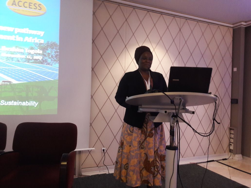 UNVolunteers's tweet photo. "We need to look at the micro-level, at what is actually happening to people, to women, to communities around the world and how they are preparing for a transformation that only they can lead. Without people, there’s no sustainable growth or green economy whatsoever" - @AMukwashi https://t.co/AfCs5rqmOg