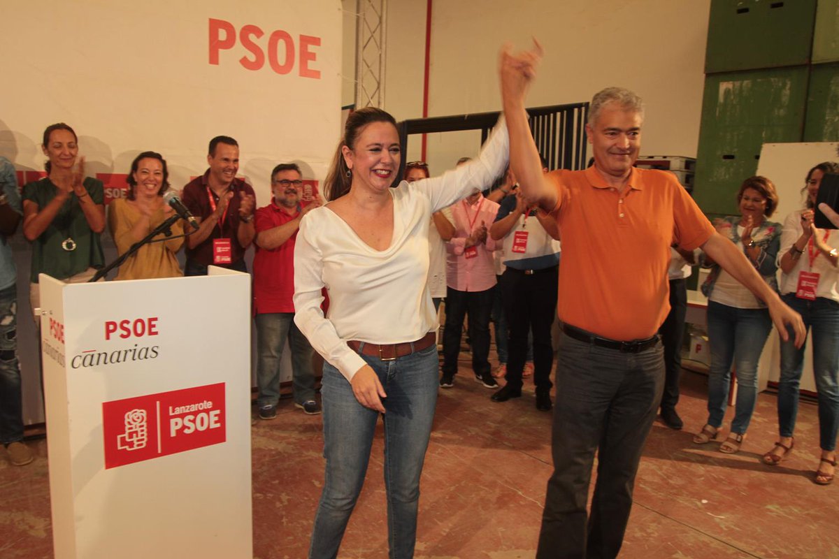 loli_mcorujo's tweet photo. Clausura 9º Congreso Insular @psoelanzarote. Comisión Ejecutiva Insular, la Comisión de Ética y del Comité Regional han obtenido el 97,5% en votos, y el Comité Insular con el 98,5%. !!GRACIAS!! https://t.co/ZOf2lpVJNI