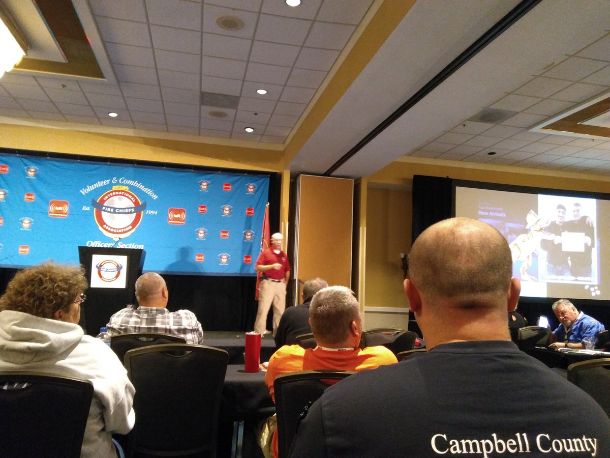 IAFC_VCOS's tweet photo. The greatest expectation of this generation is to be given CLEAR expectations. Tiger Schmittendorf #Sun2017 https://t.co/NWHxeEfy1C