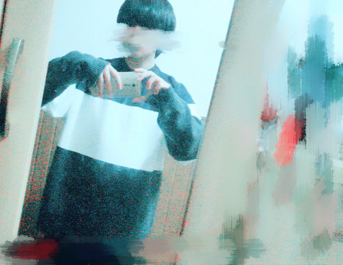 zE______To's tweet photo. 服買ったけどでかい…… https://t.co/ExIdcRu8E5