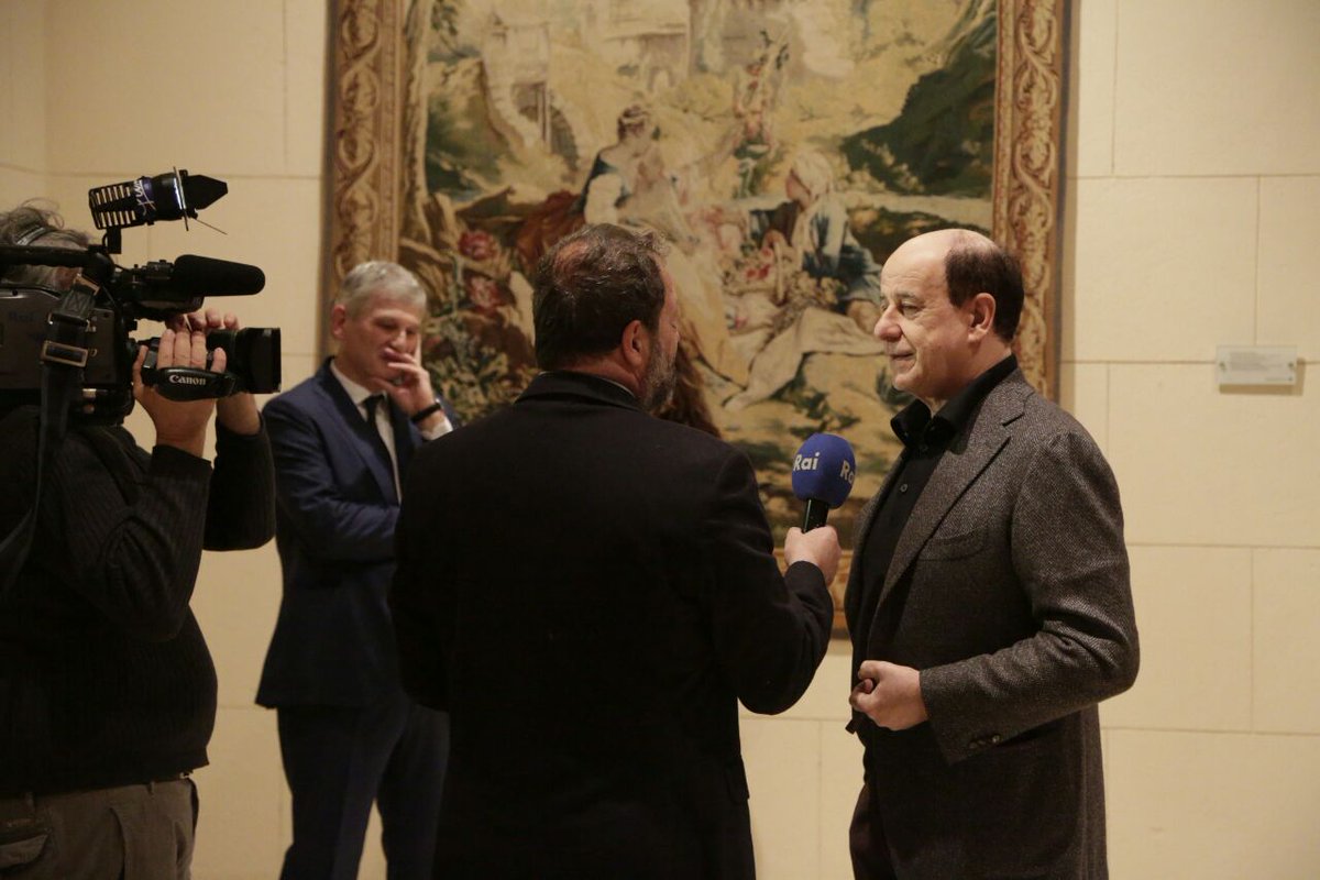 ItalyinGermany's tweet photo. In #Ambasciata con Toni #Servillo per la lettura teatrale dei testi di #Pirandello @IICBerlino #pirandello2017 https://t.co/uKxckAIGDE