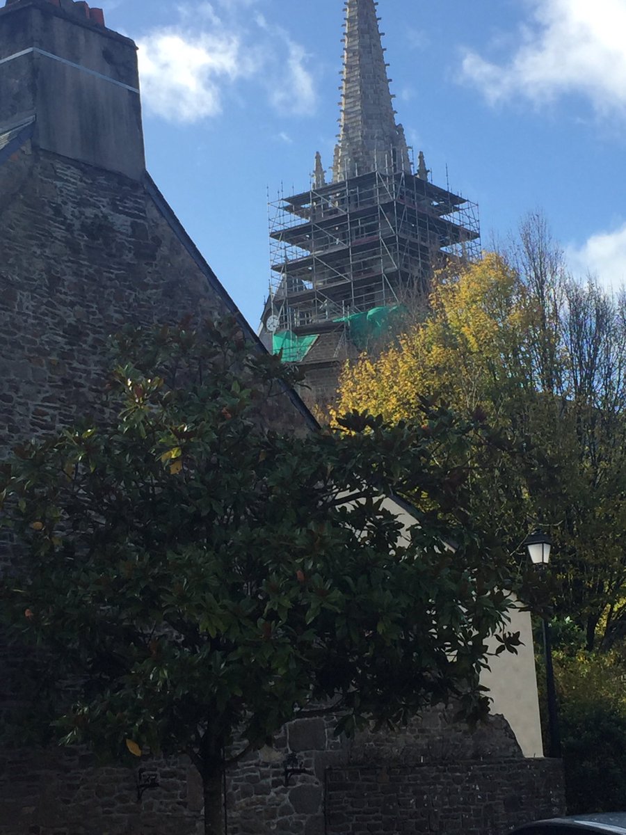 FrancoiseGatel's tweet photo. À Bazouges La Perouse, Petite Cité de Caractère, célébration de la très belle restauration de l'Eglise. #bazougeslaperouse #Inauguration https://t.co/ZX1Wre4Cpn