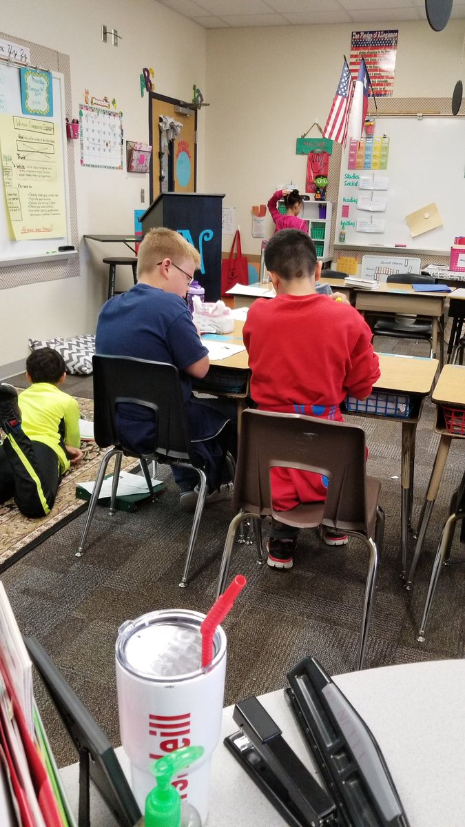 kimeez74's tweet photo. Love to see my students helping each other.... https://t.co/1S2i7wroBh