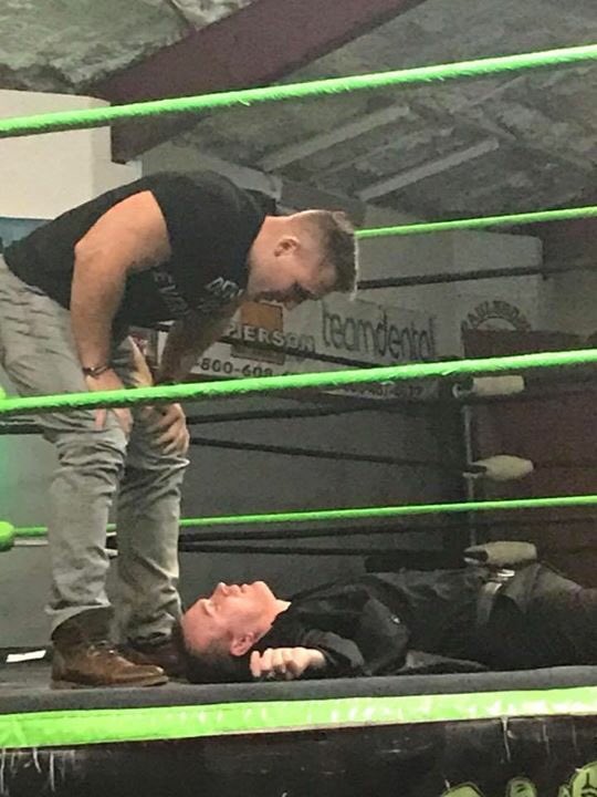 Pres10Vance's tweet photo. When you step in my ring you get knocked the fuck out! And then I stand over you and whisper insults to your face. #TheMFPW #WWE #ROH #Impact #NJPW #NXT #NewJersey #TurkeySlam2017 #DetroitDirtbag #DetroitVsEverybody #TheHenrik #PartysOverPosers https://t.co/WAA81kPBX2