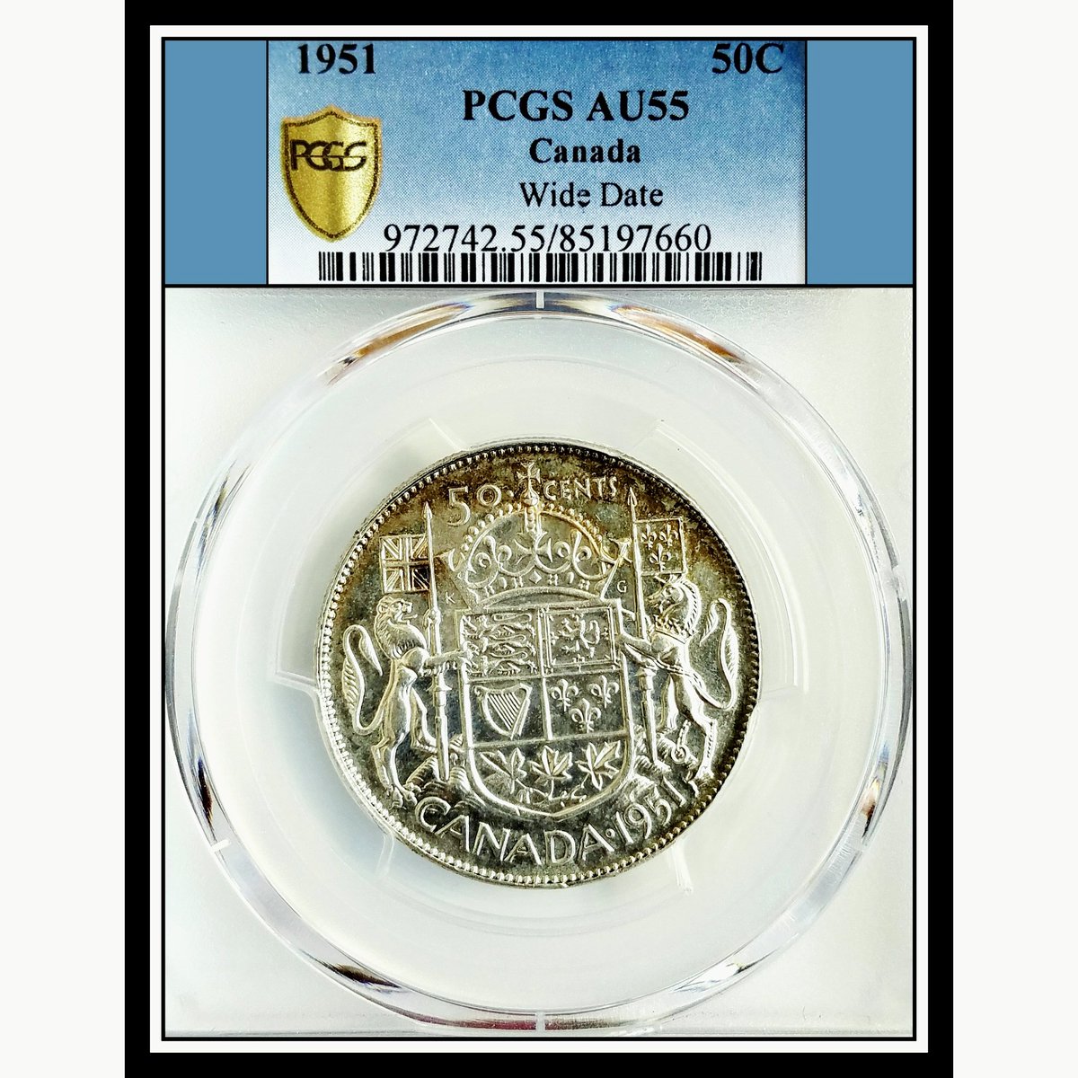 Apex_Collecting's tweet photo. 😍😍 Loving the reverse on this 1951 Canadian 50 Cents silver coin.👌
#canada #canadian #50cents #halfdollar #coatofarms #reverse #coinreverse #pcgs @pcgscoin #silver #silvercoin #silvercoins #numismatics #aboutuncirculated #au55 #1950s #coin #coins #collection https://t.co/xqdaL4Hxnv