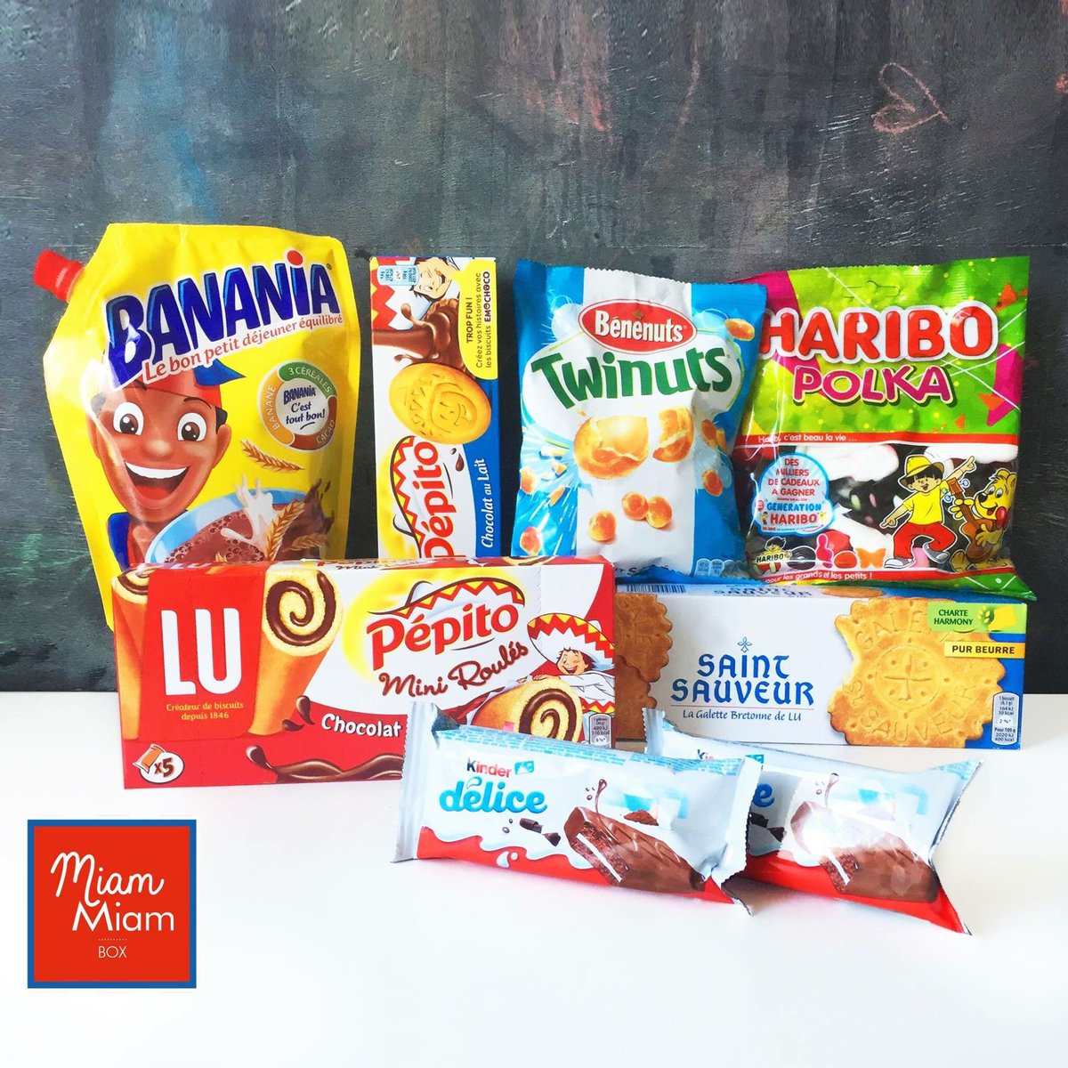 MiammiamBox's tweet photo. Show someone how special they are with a MiamMiam Box shipped to their door every month, filled with sweet and salty snacks from FRANCE 🇫🇷

For a limited time, use code WELCOME10 at checkout to save $10 on your first Box (Excludes Mini) with a 3 or 6-month plan! https://t.co/aoFw3xmz3O