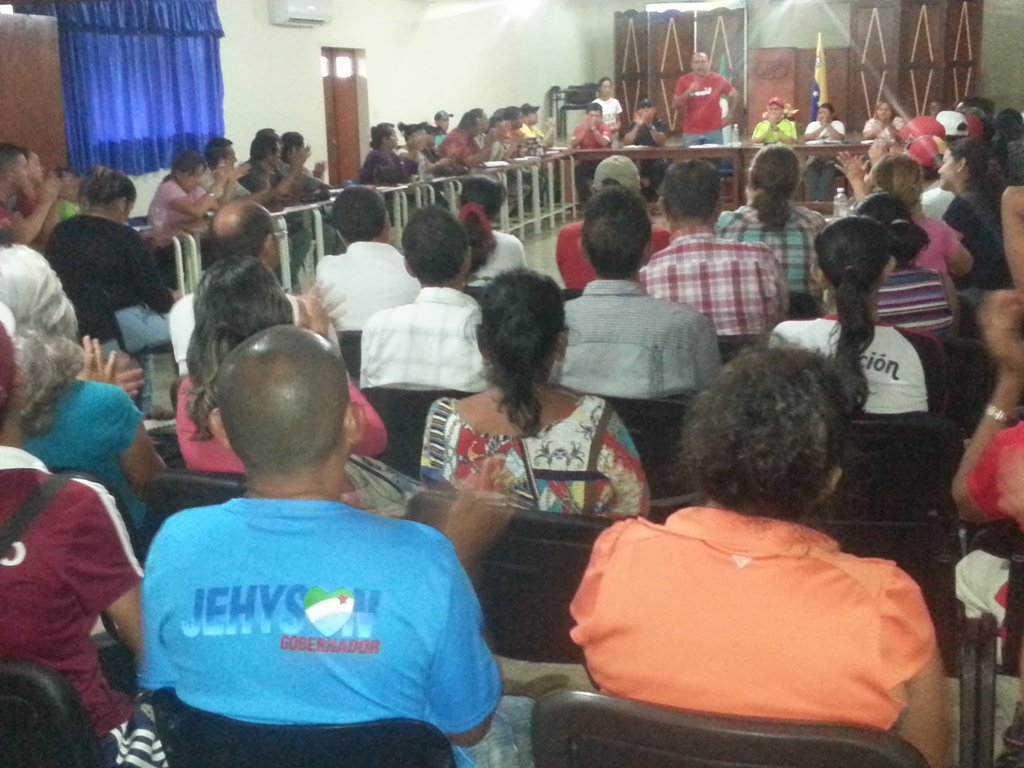 mezinpsuv's tweet photo. Reunión de Planificación, Organización y estructuración del comando, rumbo a la victoria este 10Dic para la Alcaldía de nuestro municipio Alberto Adriani #PorMiVigiaQuerido https://t.co/HeYuMkHExx