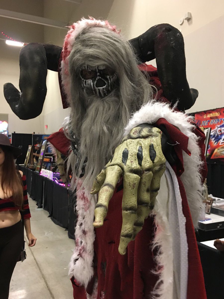 . <a href="/trickrtreat/">Trick 'r Treat</a>'s Sam meets Krampus at <a href="/frightmarefalls/">FrightmareInTheFalls</a>!   Anyone else see the deleted scene that connects the two? #FrightmareInTheFalls 🎃