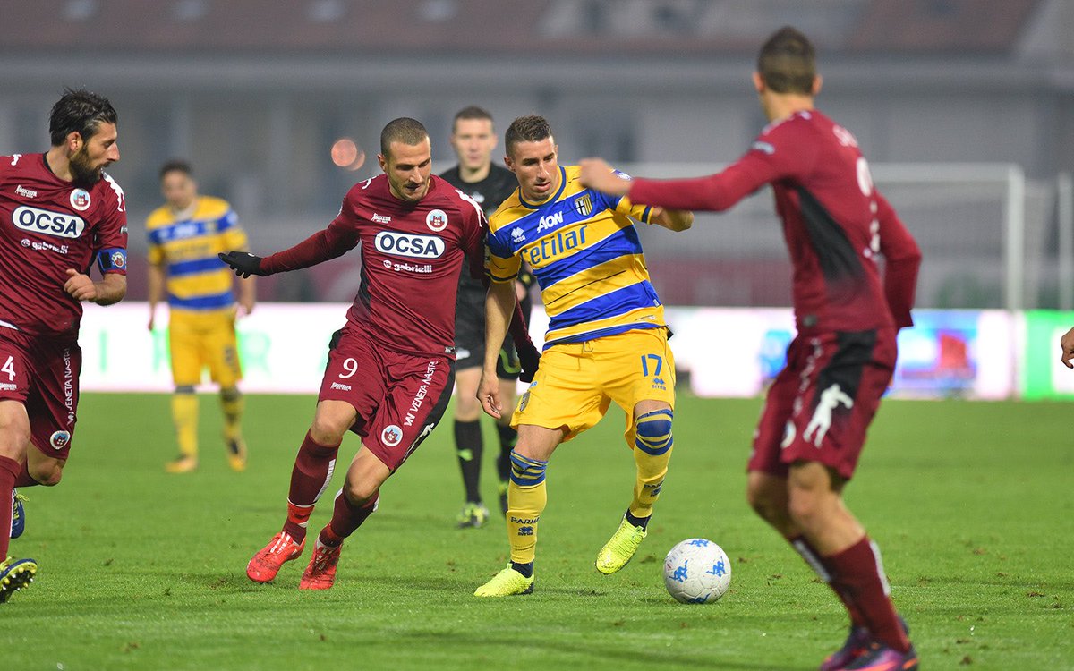 1913parmacalcio's tweet photo. Antonino #Barillร dopo #CittadellaParma 1-2: "Cerchiamo sempre di muovere la classifica, poi vedremo..." ๐๐๐ #CITPAR
Leggi le sue parole โก https://t.co/wJeRzL4LM5 https://t.co/pkWfBwn6YY