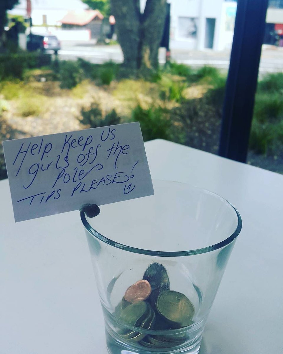 double edged sword, not sure if we should be greatful or offended when we recieve tips. #firstworldproblems #tıp #dominionrd