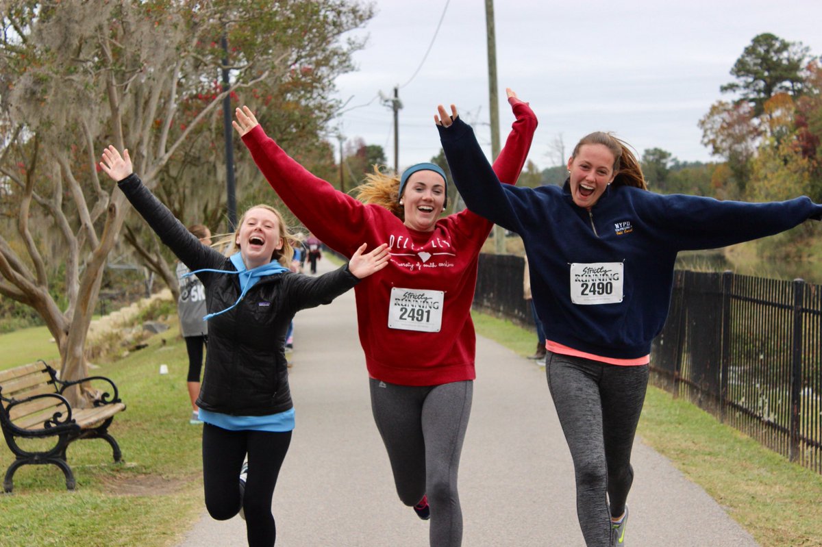 USCDeltaZeta's tweet photo. We’re so excited to have had the chance to raise money for @starkeycares at our Turtle Trot 5K this morning. Thanks to all who came out! https://t.co/Ee9feNKEjc