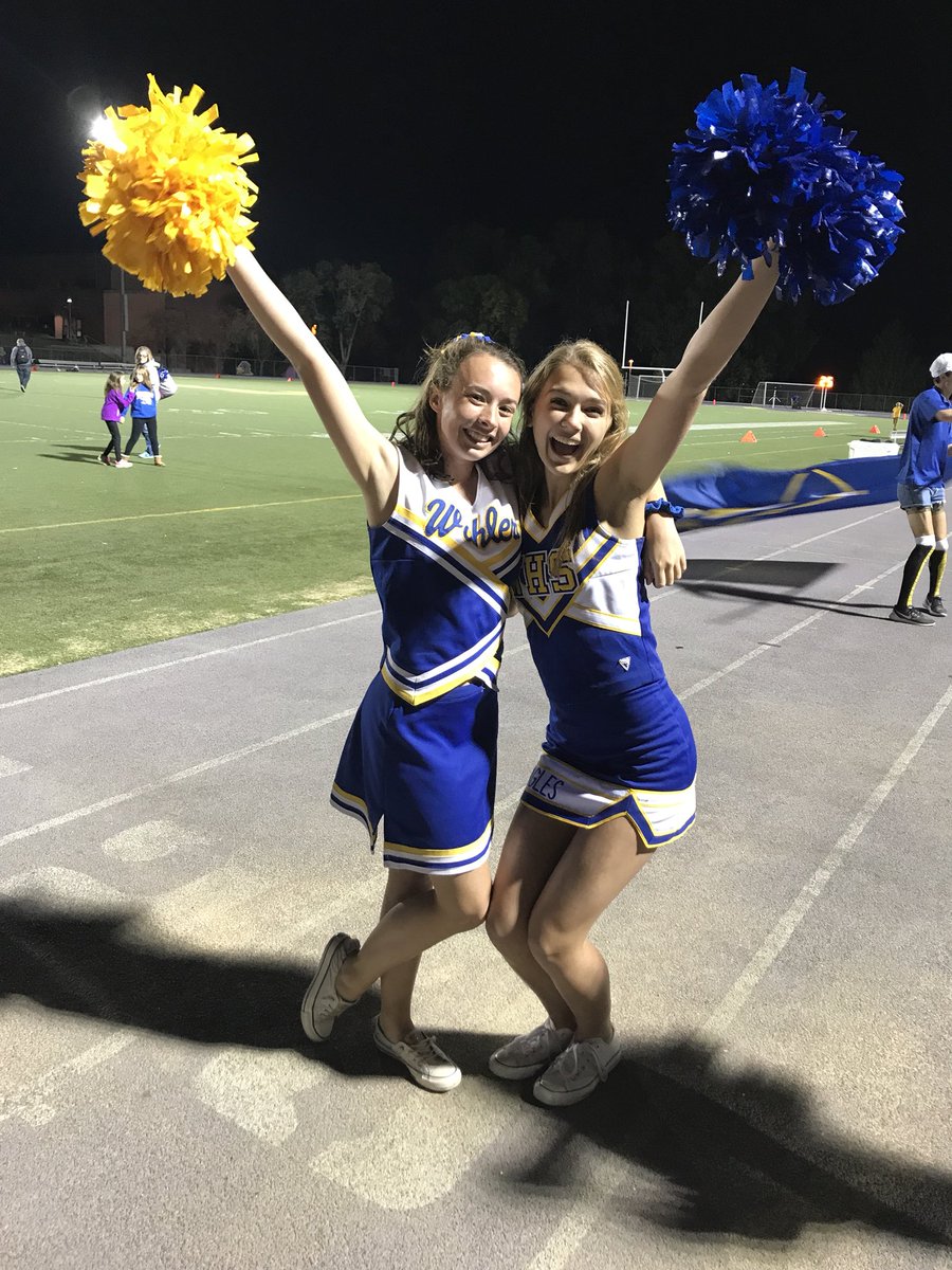 oliviablosch's tweet photo. Happy Birthday to my favorite person  ever. Already crying that you won’t be with me next year 😭 XC would be 10x more painful without you. ❤️ https://t.co/Un5iKlif4X