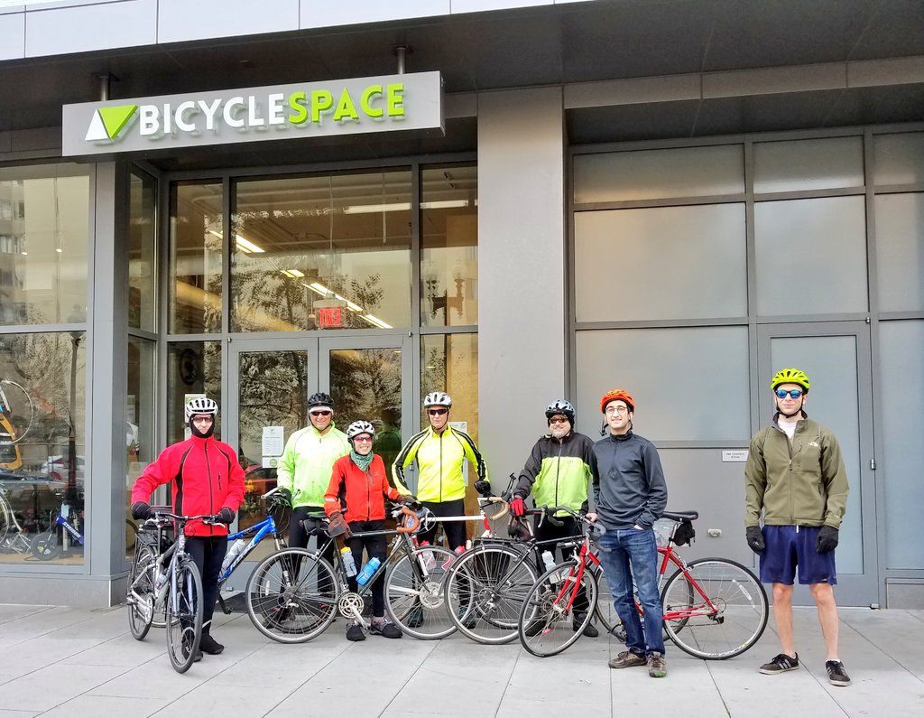 Chris_Roell's tweet photo. Lead today's @BicycleSPACE #CityExplorers ride on the #LincolnLoop to the #dccivilwarforts in honor of #VeteransDay! #bikedc #bspacerides https://t.co/zD0OqwsUOK