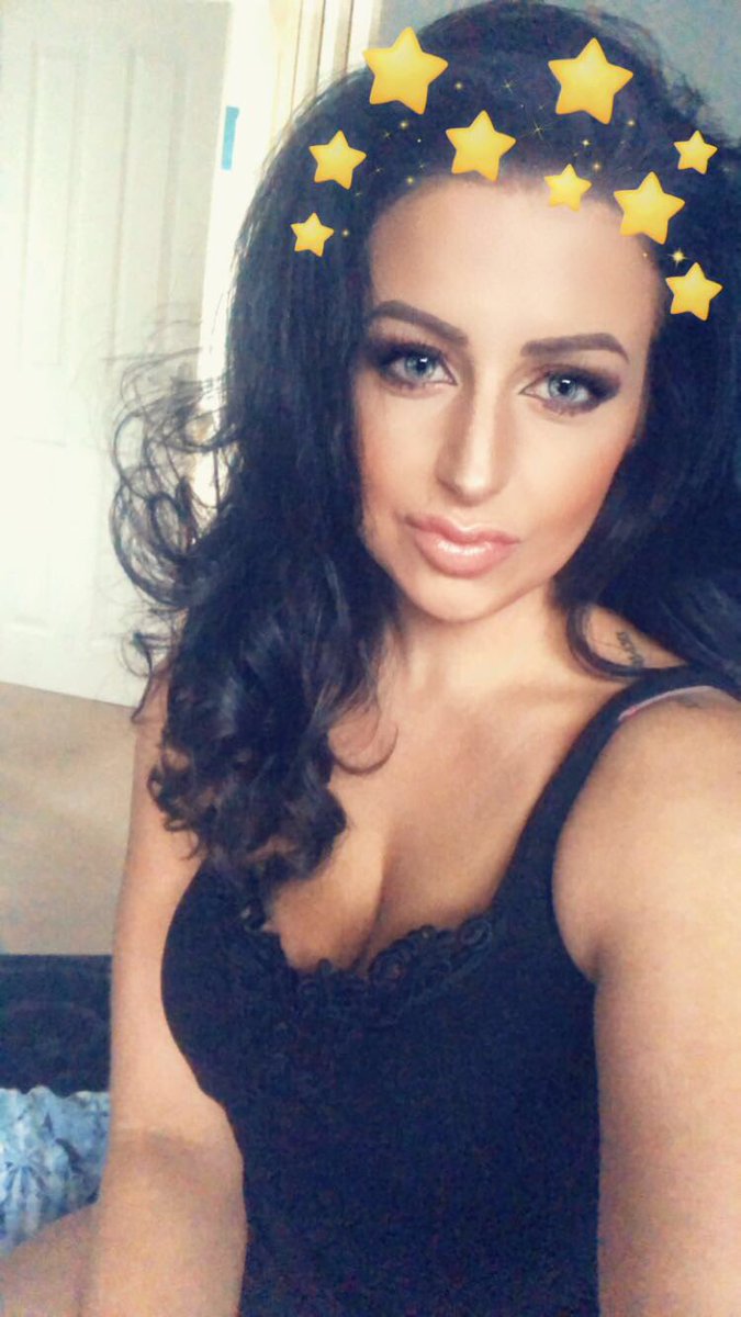 danielle89b's tweet photo. ⭐️⭐️⭐️ https://t.co/TBmP41QxdK