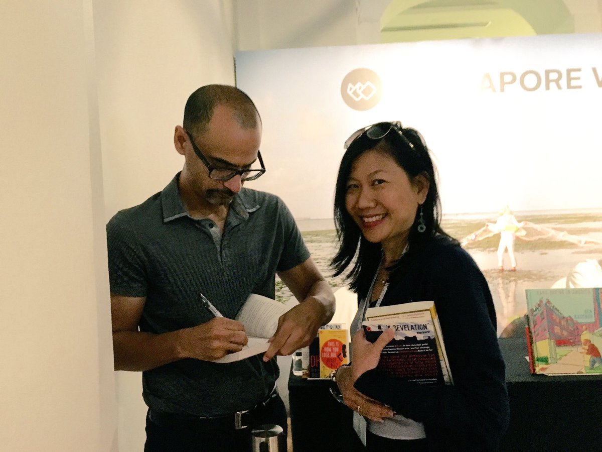 KLWritesPoetry's tweet photo. When the erudite Junot Diaz asks you where you teach & you tell him, and he says, you teach the younger people! That's great. Teachers are the bulwark to the barbarians in our dystopian world. #SWF2017 #junotdiaz #gislearning https://t.co/evu4piEQ2F