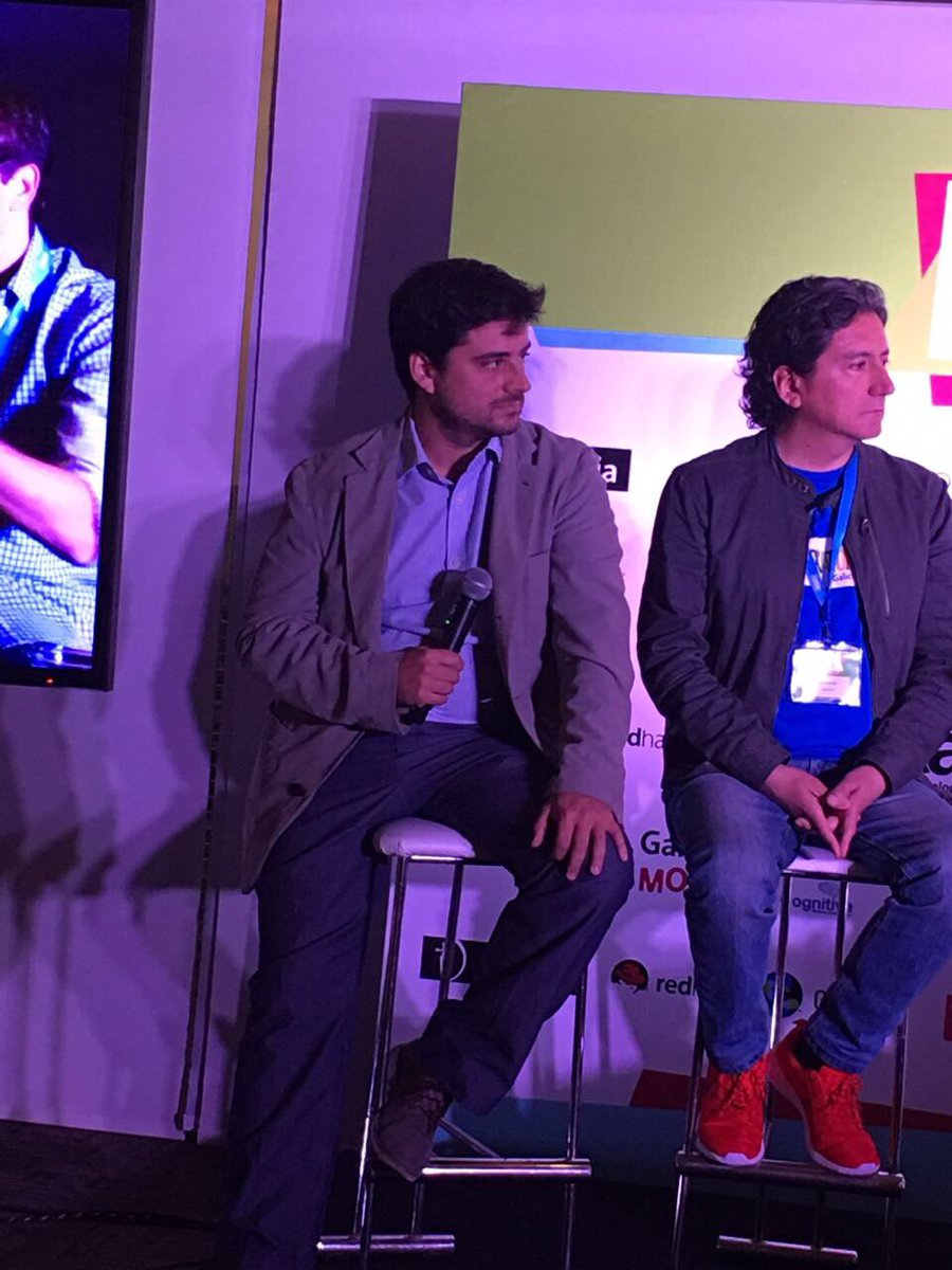 _Semperti's tweet photo. Santiago Sinelnicof de @redhatarg en el panel de Open Banking del #HackatonGalicia https://t.co/1CYEzCrVQR